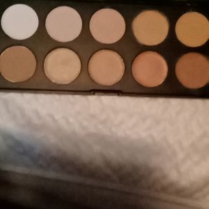 🔥Bh cosmetics foundation and concealer palette